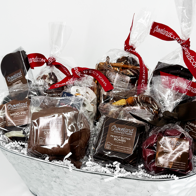 Gopher Tin - Premium Holiday Confection Gift Basket