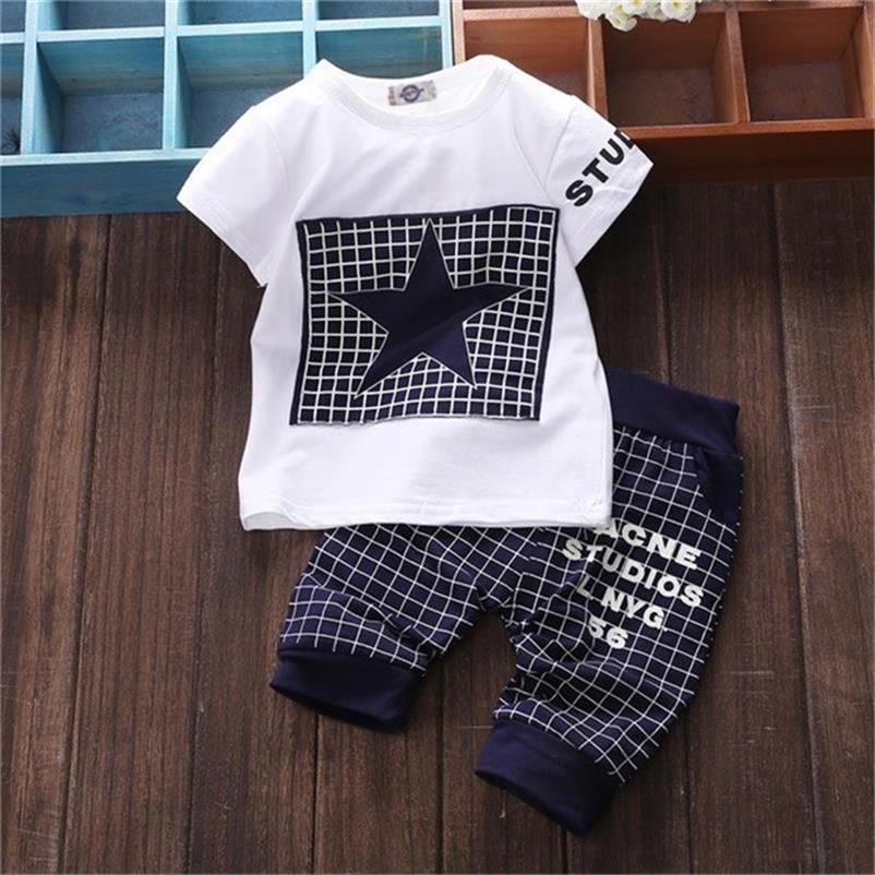 Ensemble de vêtements pour bébé garçon avec imprimé étoile élégant