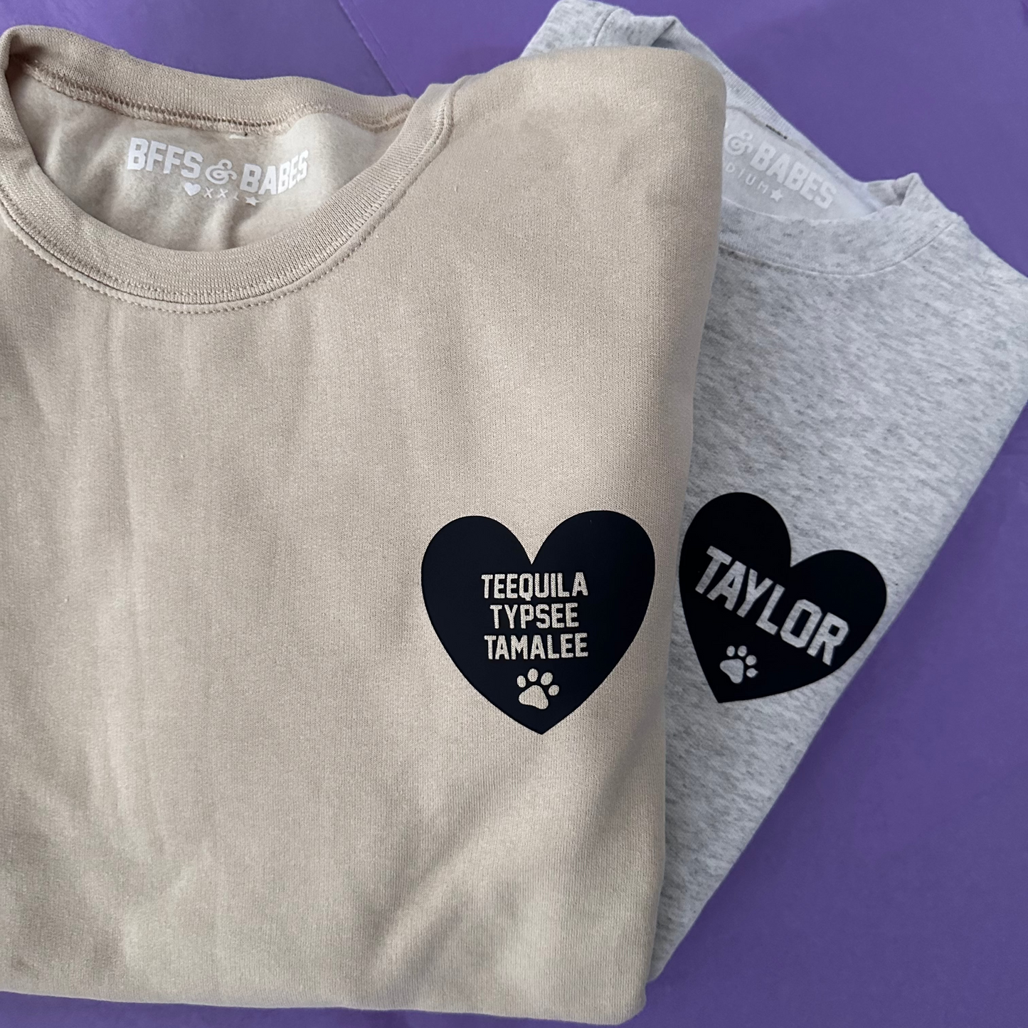 Personalizable Beige Sweatshirt with Paw Print