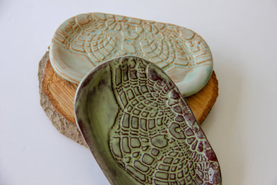 Artisan Crafted Ceramic Soap Dish - Korvel