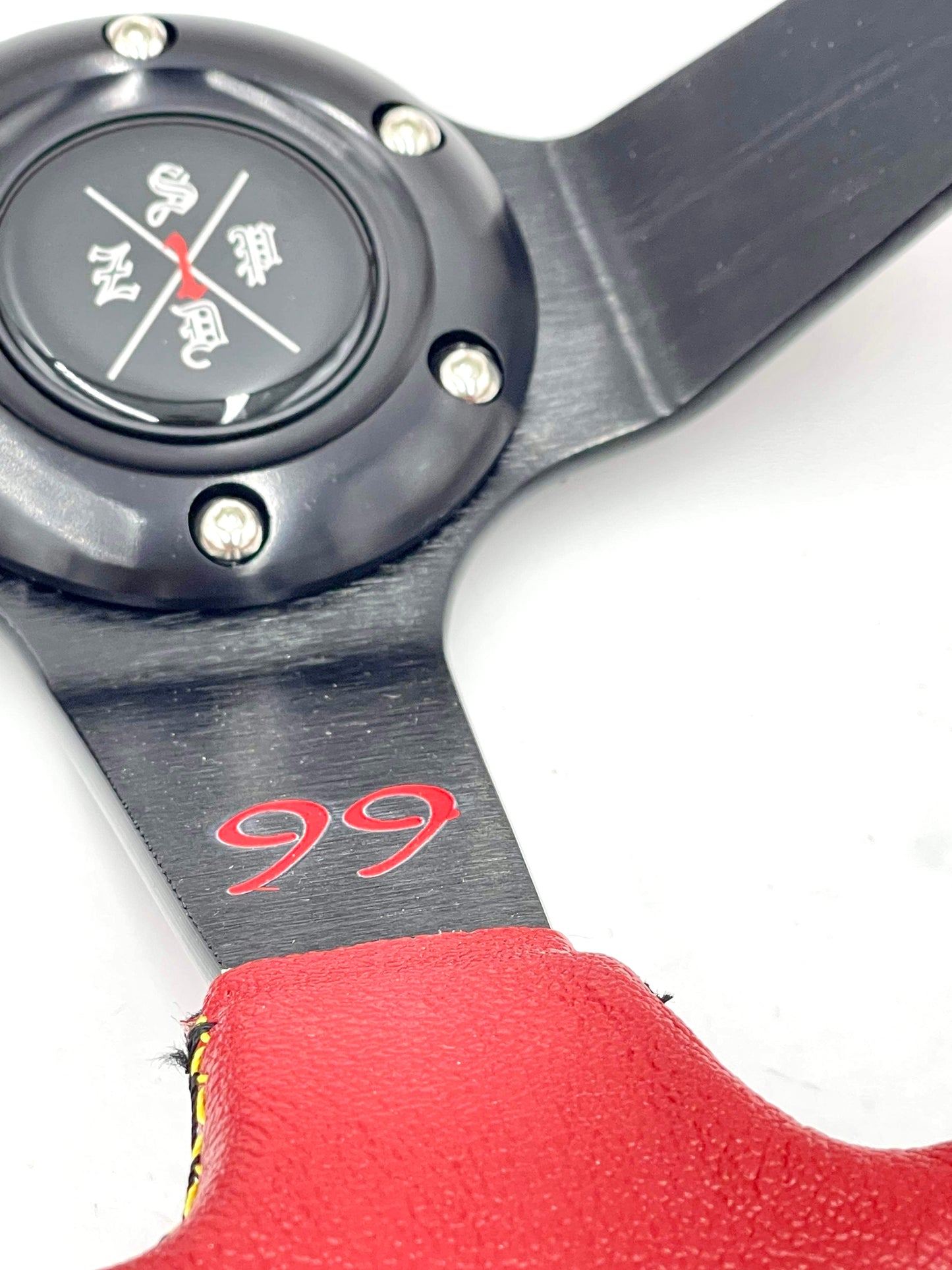 SPDZ1 « Le Dragon » (Rouge) Volant – Édition Limitée