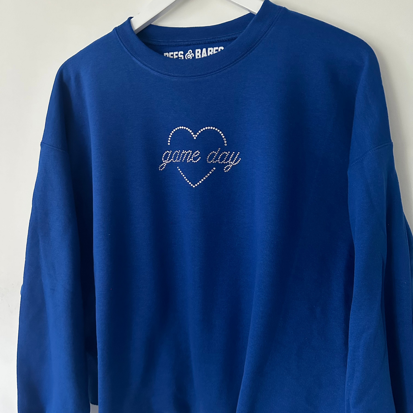 Sudadera Cortada con Brillantes para el Día del Juego