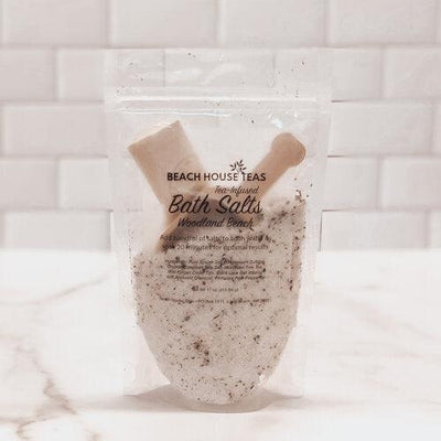 Woodland Beach Tea-Infused Bath Salts - Korvel