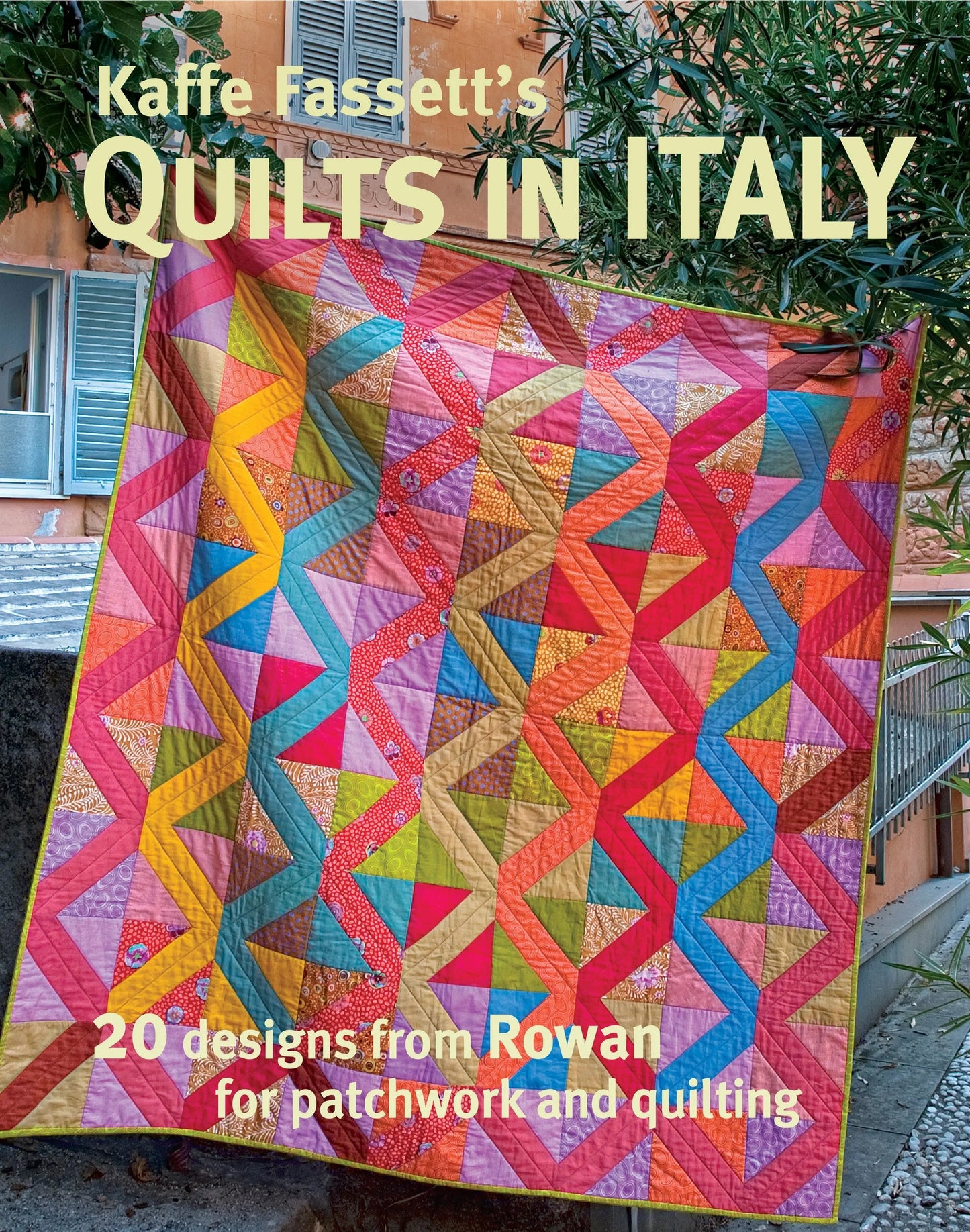 Kaffe Fassett's Quilts in Italy - A Crafting Journey