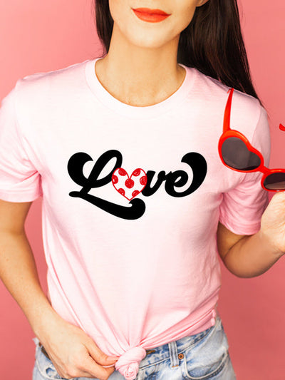 Love Unisex T-Shirt - Premium Comfort - Korvel