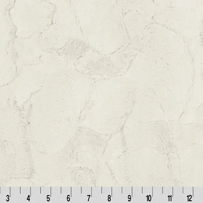 Luxe Cuddle Hide Natural Fabric per Yard