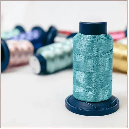 Metallic Thread 800M Aqua Blue 33