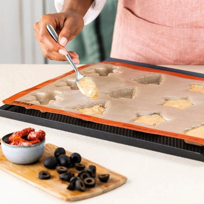 Silpat Holiday Treats Mold - Korvel