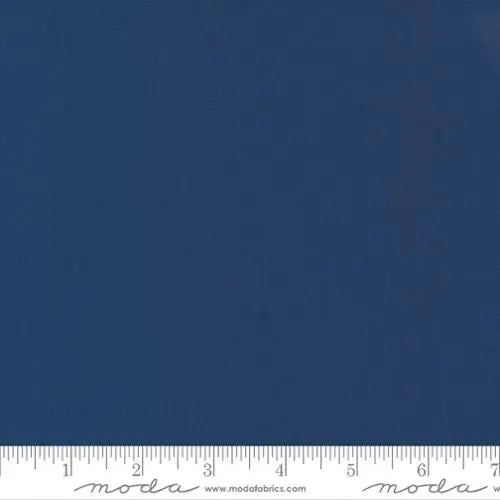 Tela Bella Solids Azul Náutico - 44"/45" por Yarda