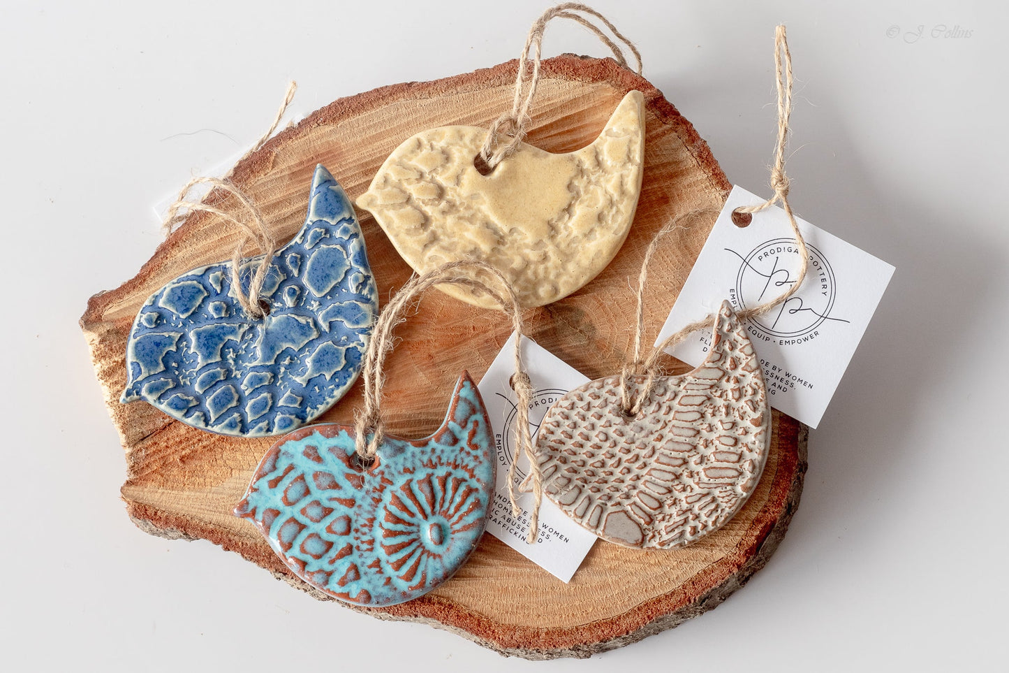Charming Handmade Bird Ornament - Korvel