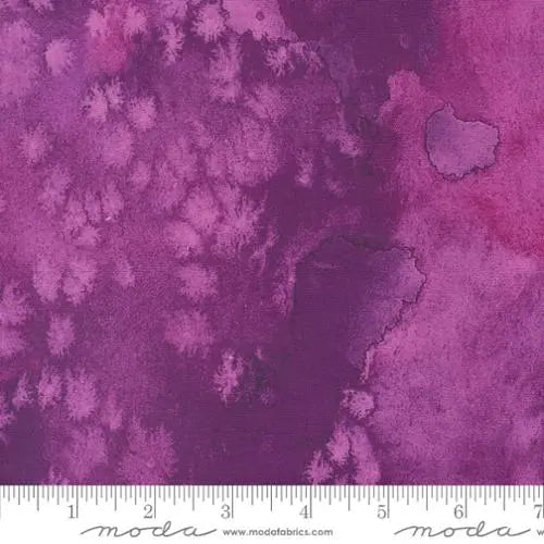 Tissu Aquarelle Basique Couleur Améthyste Violet - 44"/45" par Yard