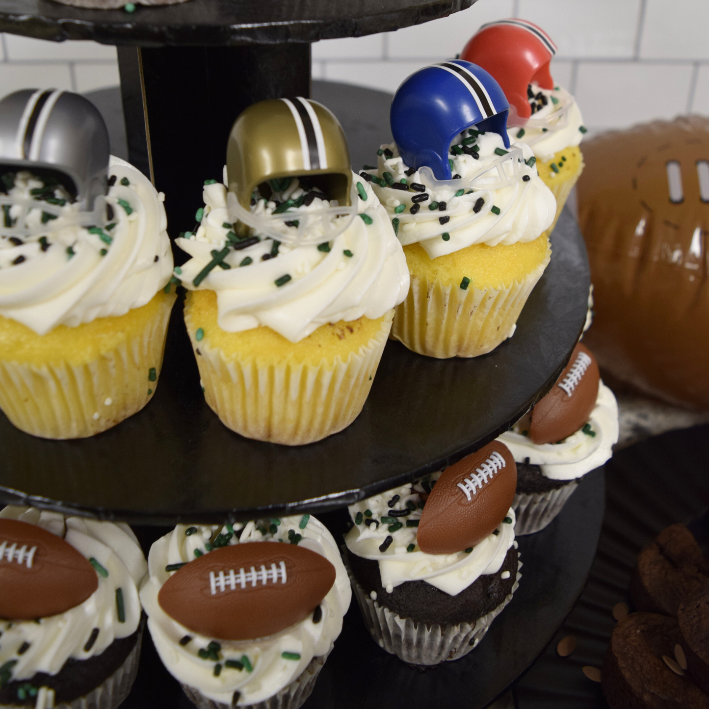 Ensemble de décoration de cupcakes et gâteaux sur le thème du football - 54 pièces
