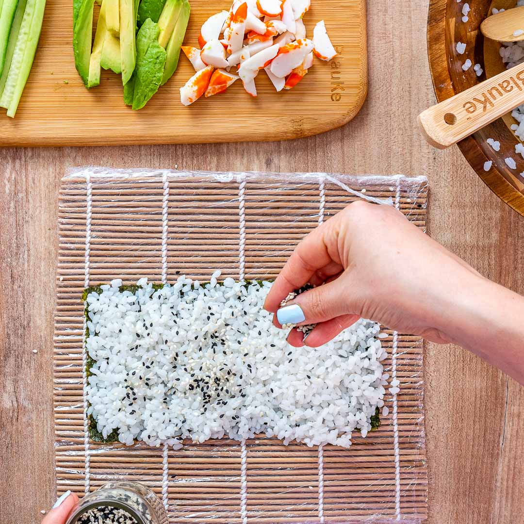 Bamboo Sushi Making Kit – 2 Rolling Mats, Rice Paddle, Spreader & 5 Pairs Chopsticks - Korvel