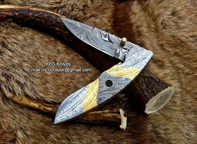 MasterCraft Handcrafted Damascus Steel Folding Knife with Elegant Steel & Brass Handle - Korvel
