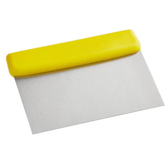 Pro Series Carbon Stainless Steel Dough Cutter - 6 1/4" x 3"