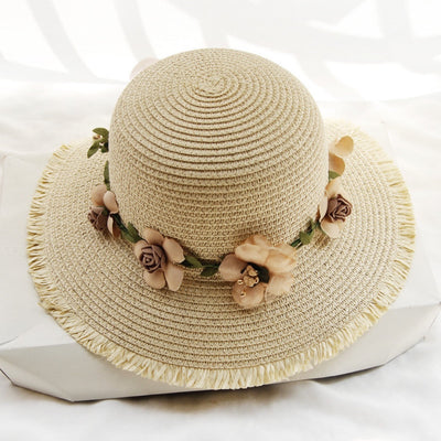 Elegant Beach Straw Hat for Women - Stylish Sun Protection