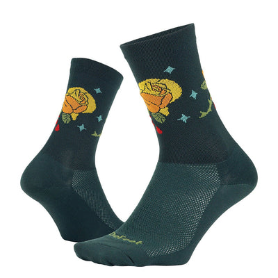 DeFeet Aireator 6" Thorny Rose Athletic Socks - Forest Green