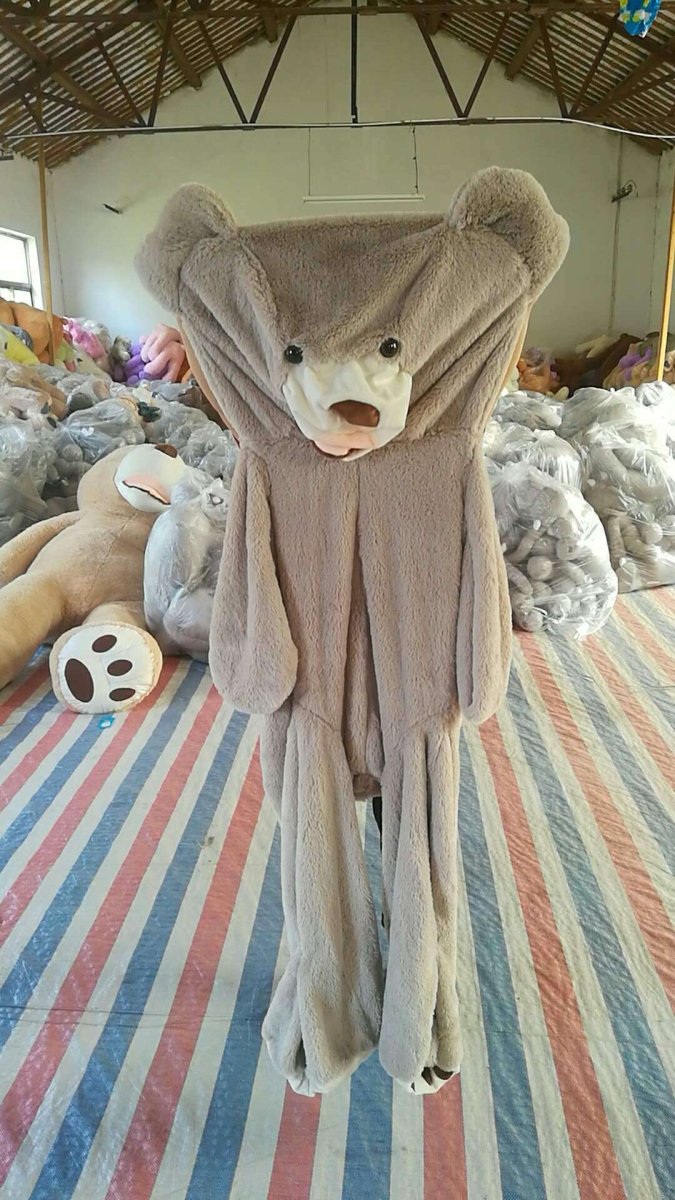 Juguete de Peluche Realista en Forma de Oso - Suave, Seguro y Encantador