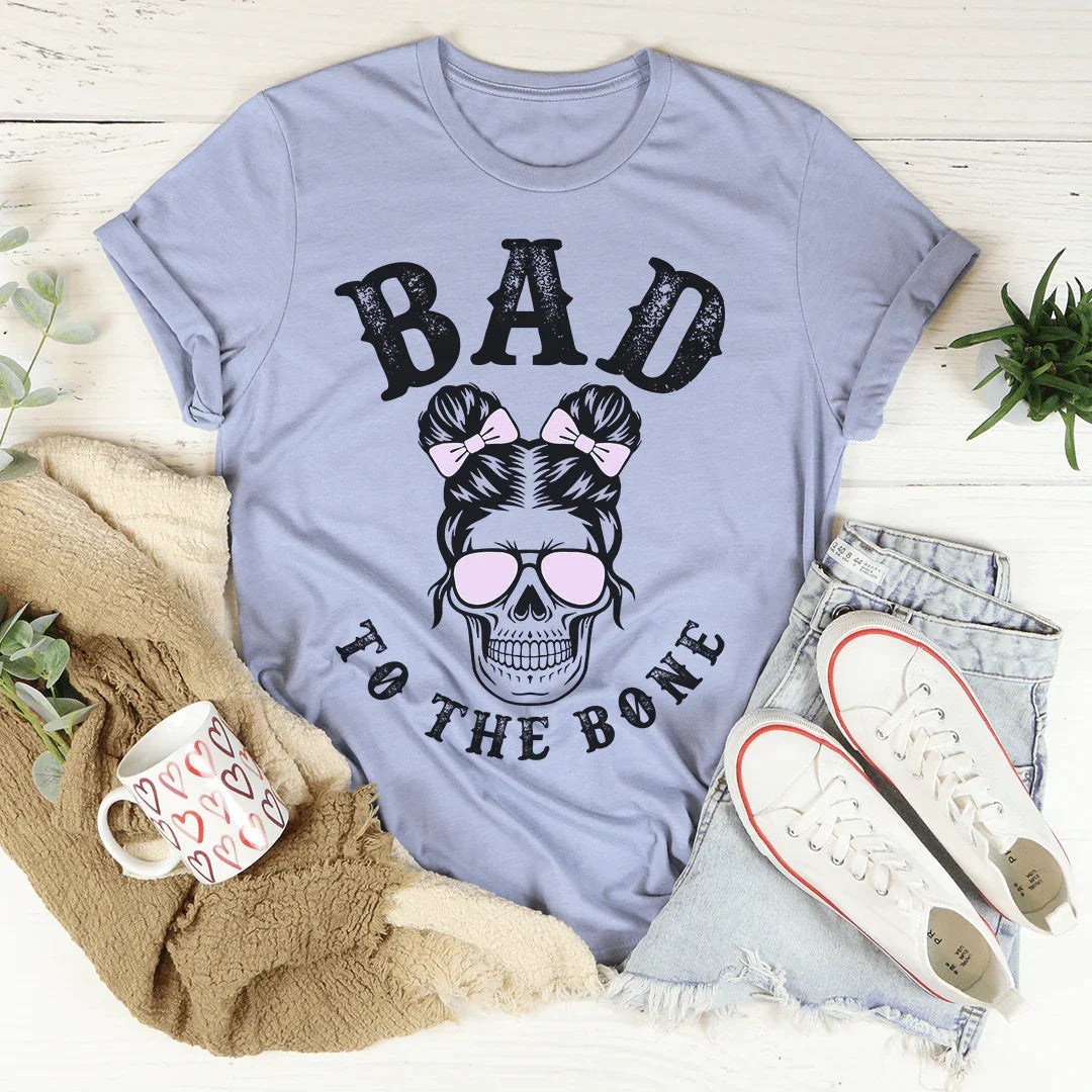 Camiseta de calavera linda "Mala hasta los huesos"