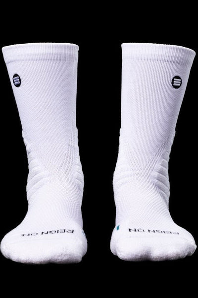 Elevate Your Game with Cloud Tech Performance Socks - White - Korvel