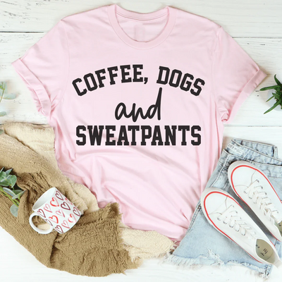 Camiseta Coffee Dogs & Sweatpants