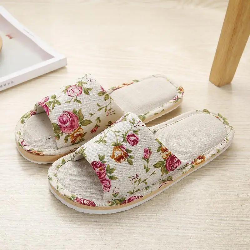 Elegant Flower Design Indoor Slippers for Women
