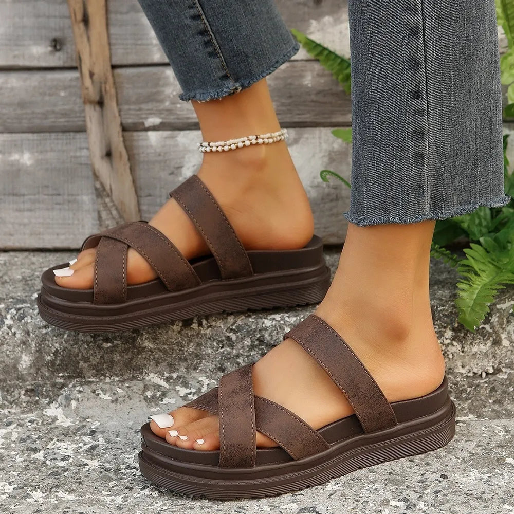 Sandalias Planas de Cuero PU entrecruzadas