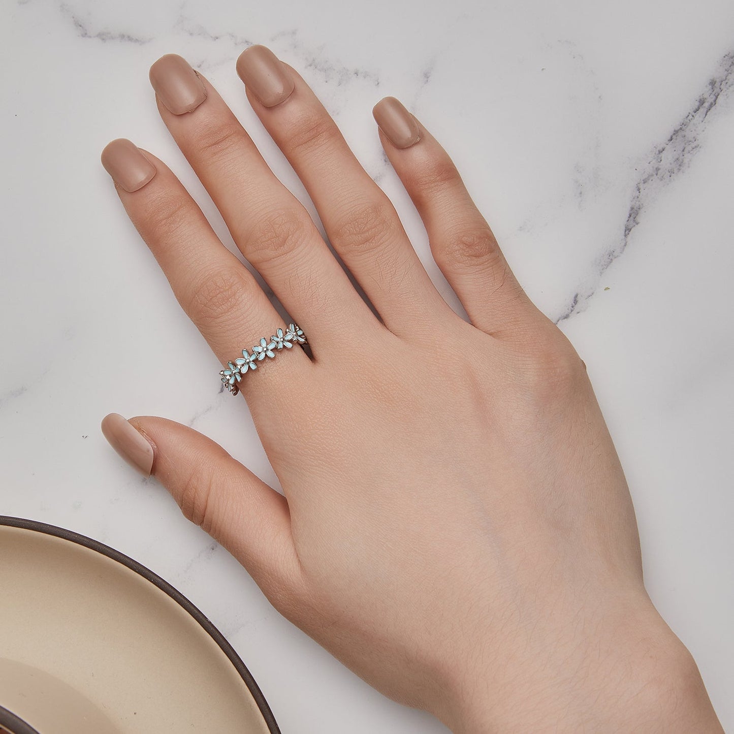 Anillo de Platino Esmalte de Plata Esterlina 925 Elegante para Mujeres - Talla 6