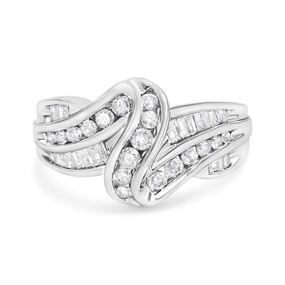 Bague Bypass en Or Blanc 10K avec Diamants Ronds et Baguette - Taille 6