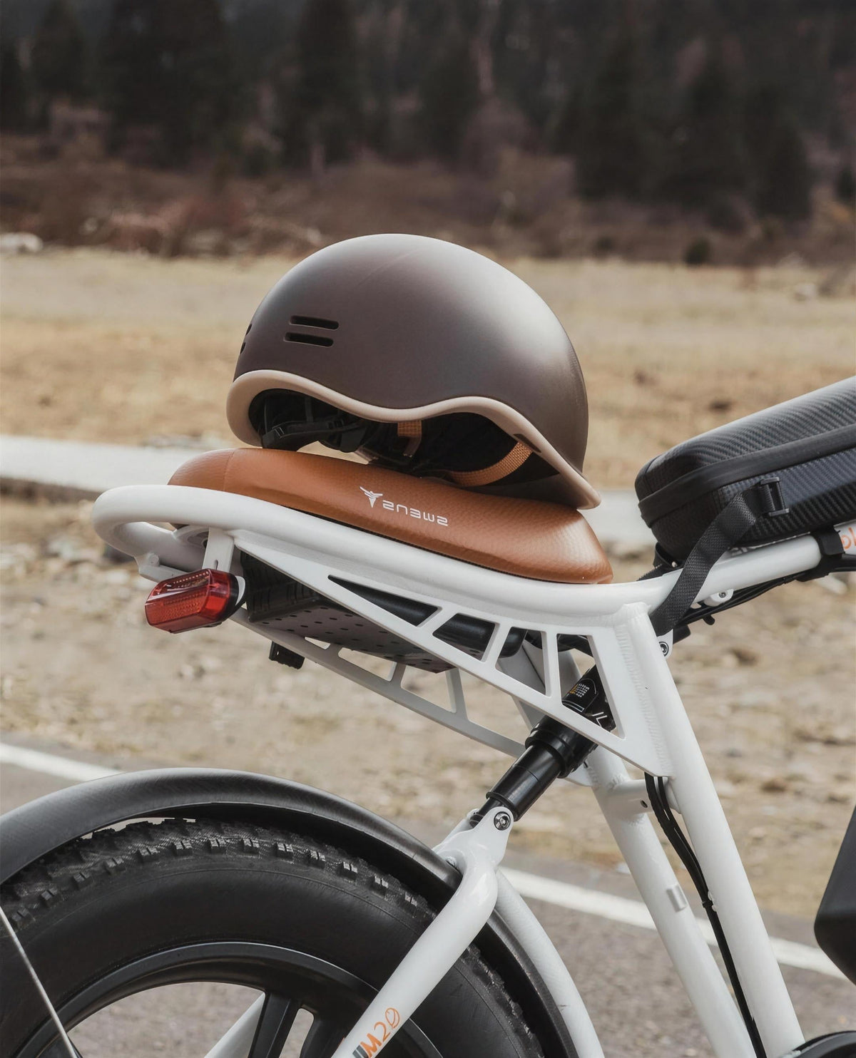 Casque Engwe Ultra-Lite EPS