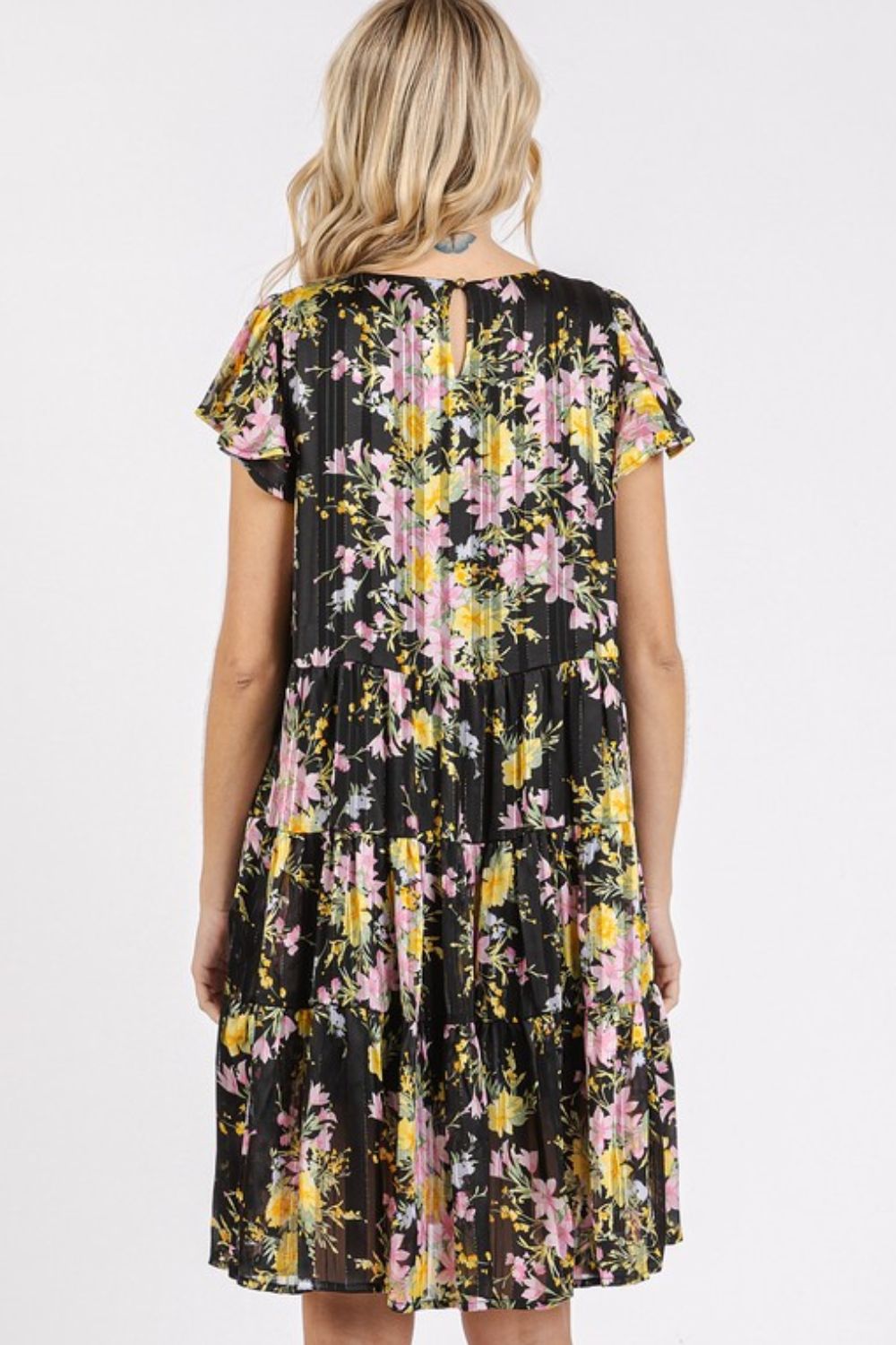 Robe à volants à imprimé floral d'été à col rond