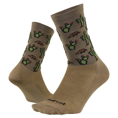 DeFeet Aireator 6" Cactus Socks - Tan, Size 12+