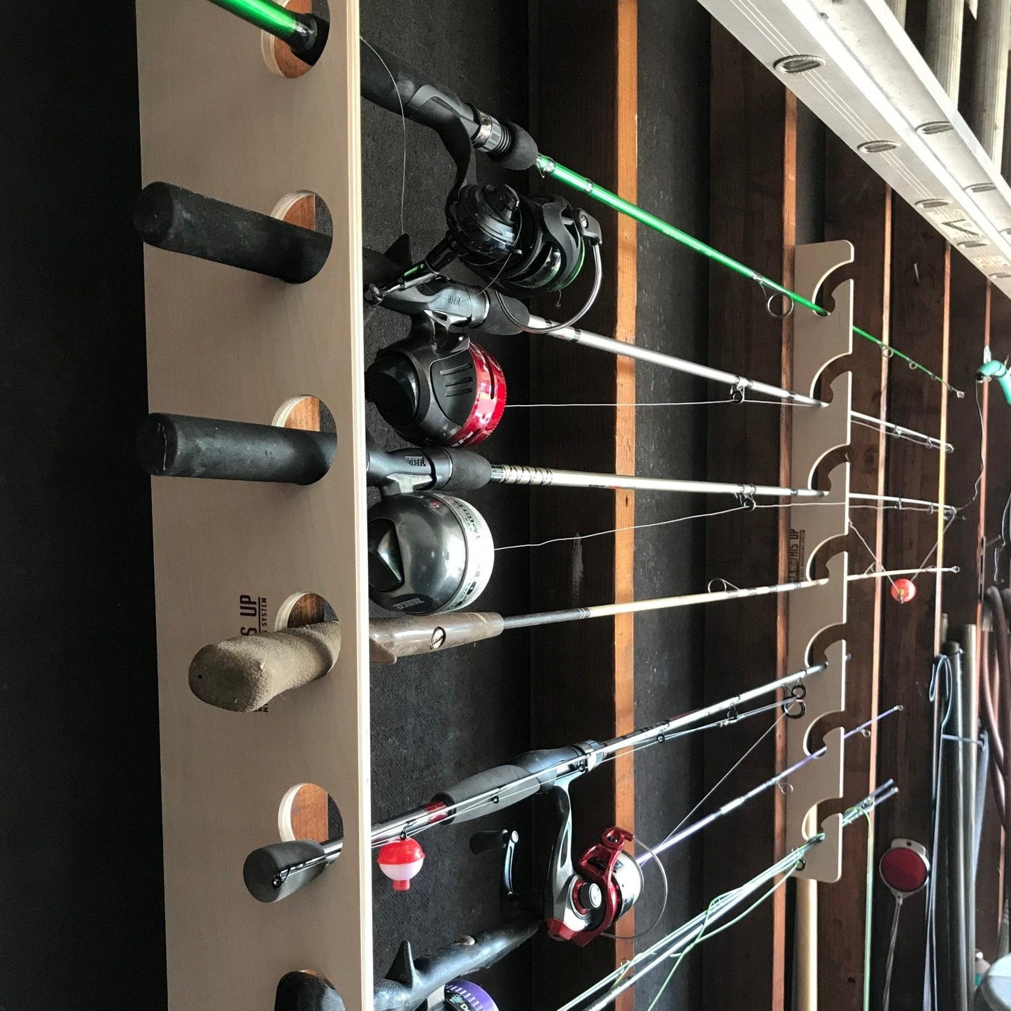 Soporte de Almacenamiento para Cañas de Pesca Premium