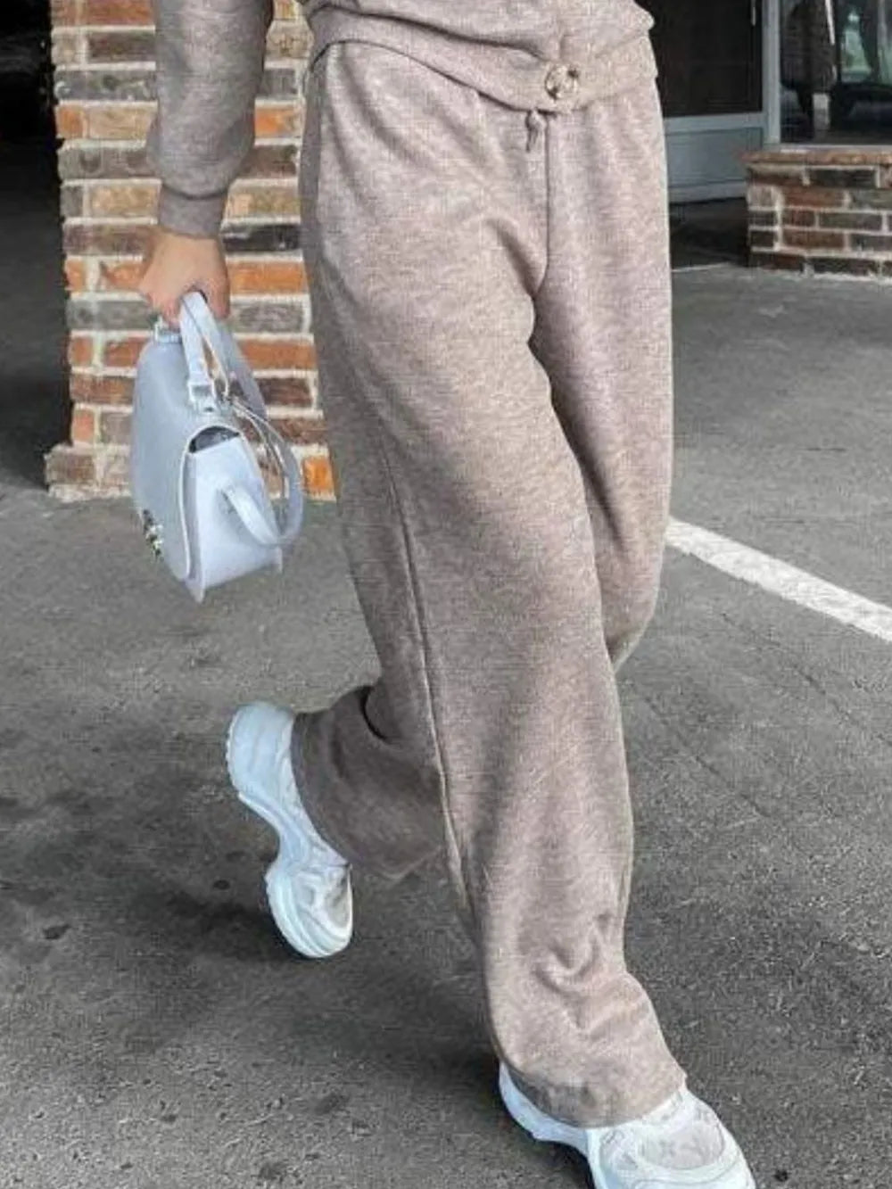 Ensemble haut à manches longues boutonné et pantalon grande taille