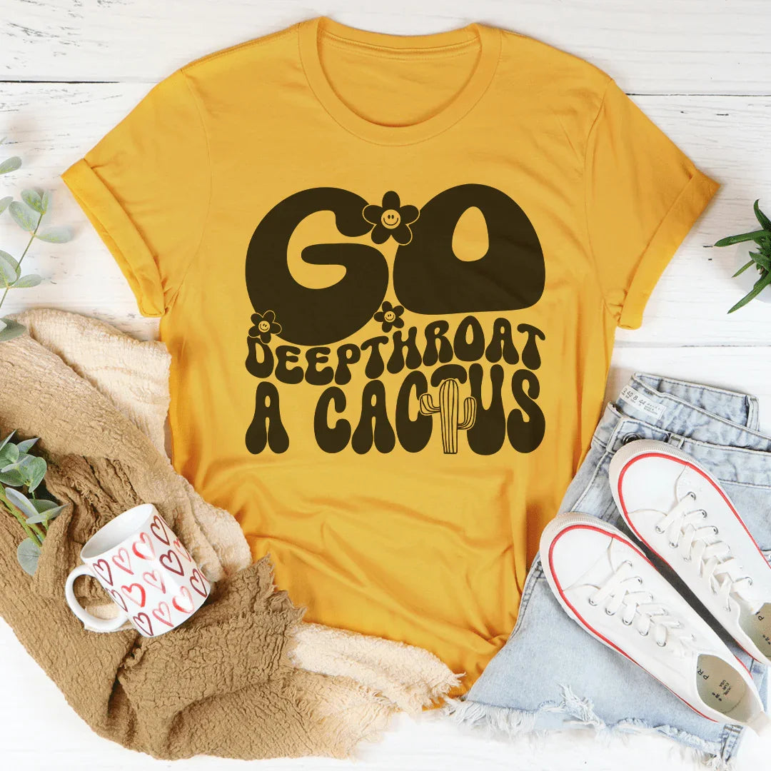 Hazle garganta profunda a una camiseta de cactus