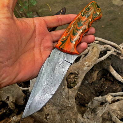Exquisite Handmade Damascus Steel Hunting and Skinning Knife - Korvel