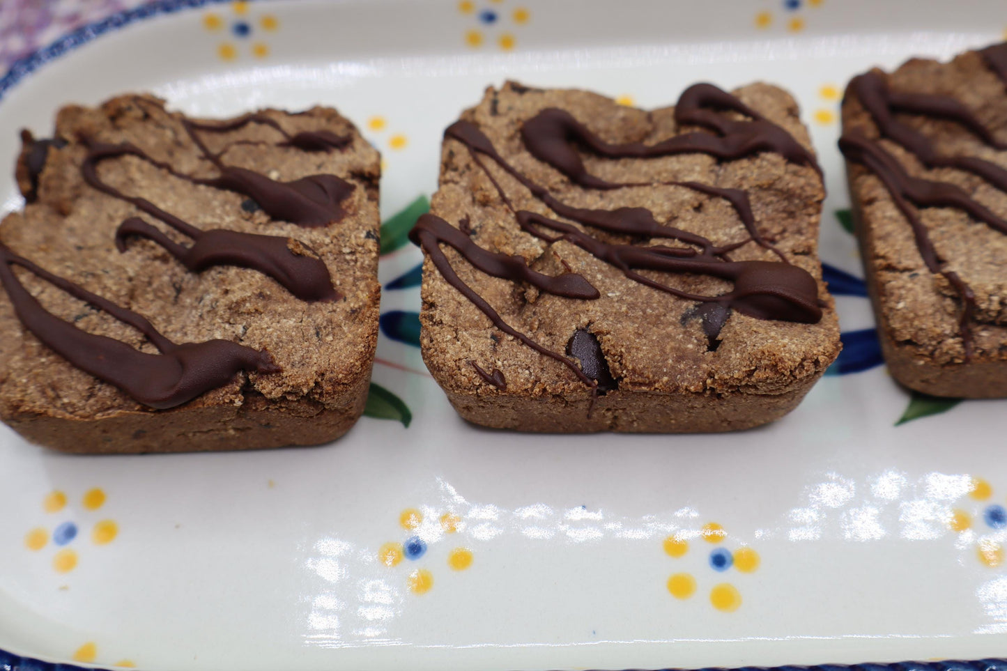 Cuadrados de Brownie de Plátano y Chocolate Keto - Vegano y Sin Gluten