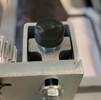 Tapa de goma pequeña premium para la mesa Innova