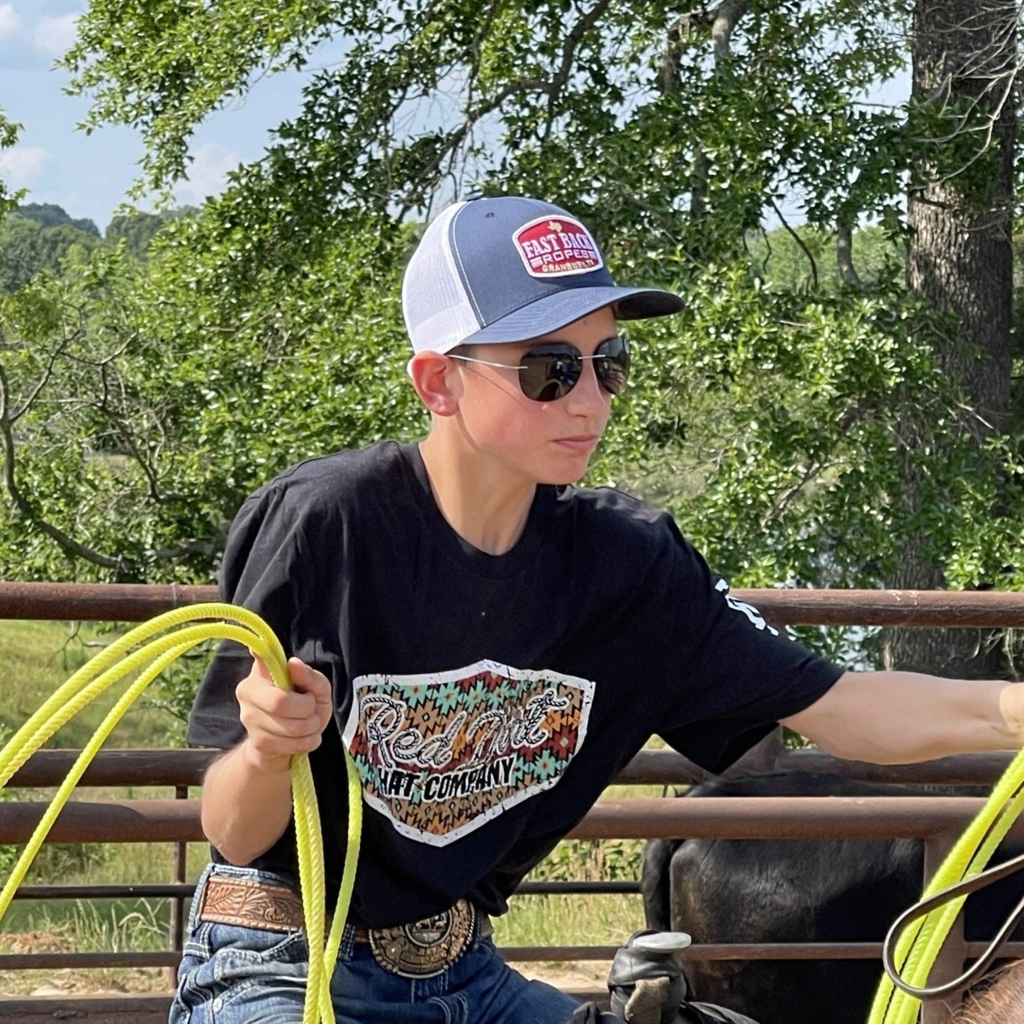 Navy Blue Mesh-Back Baseball Cap | Red Dirt Hat Co. - Korvel