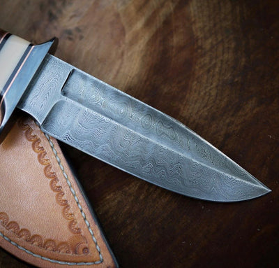 Premium Damascus Steel Hunting Knife - Custom Crafted - Korvel
