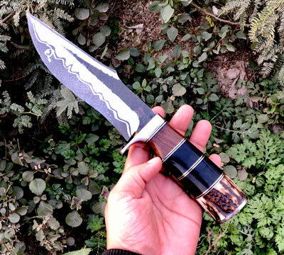Artisan Crafted 1095 Steel Hunting Knife - Hand Forged Excellence - Korvel