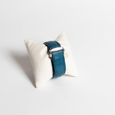 Cerulean Blue Matte Alligator Apple Watch Band