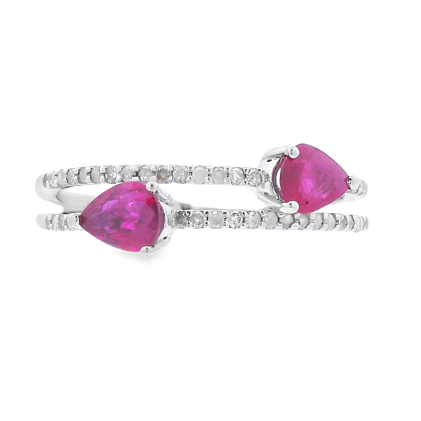 Anillo de Rubí y Diamante de .64ct en Oro Blanco de 14KT