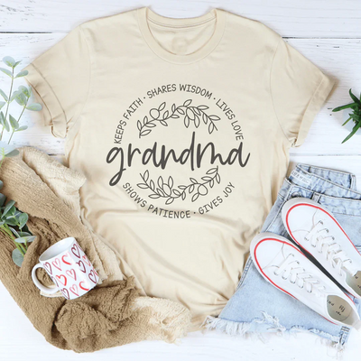 Keeps Faith Shares Wisdom Lives Love Tee