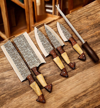 Personalized Kitchen Knife Collection - Engraved Blades & Stylish Leather Case - Korvel