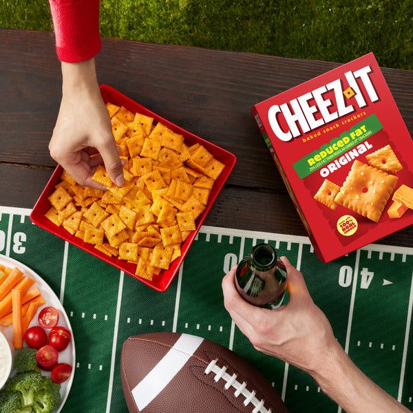 Cheez-It Reduced Fat Original Cheese Crackers, Family Size, 19 oz