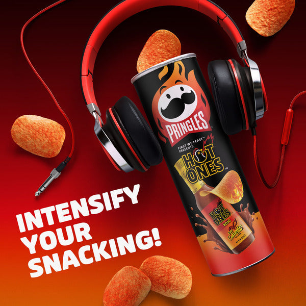 Pringles Rojo Potato Crisps - 5.5 oz Snack Delight