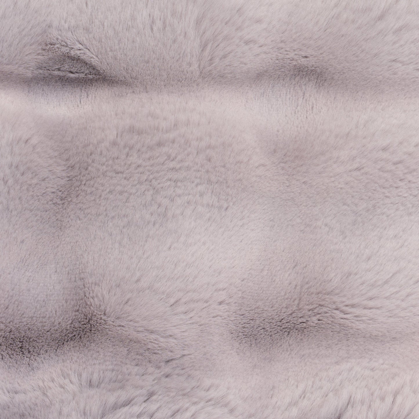 Tela de Polvo de Nieve Luxe Cuddle de Aleación - 58"/60" por Yarda