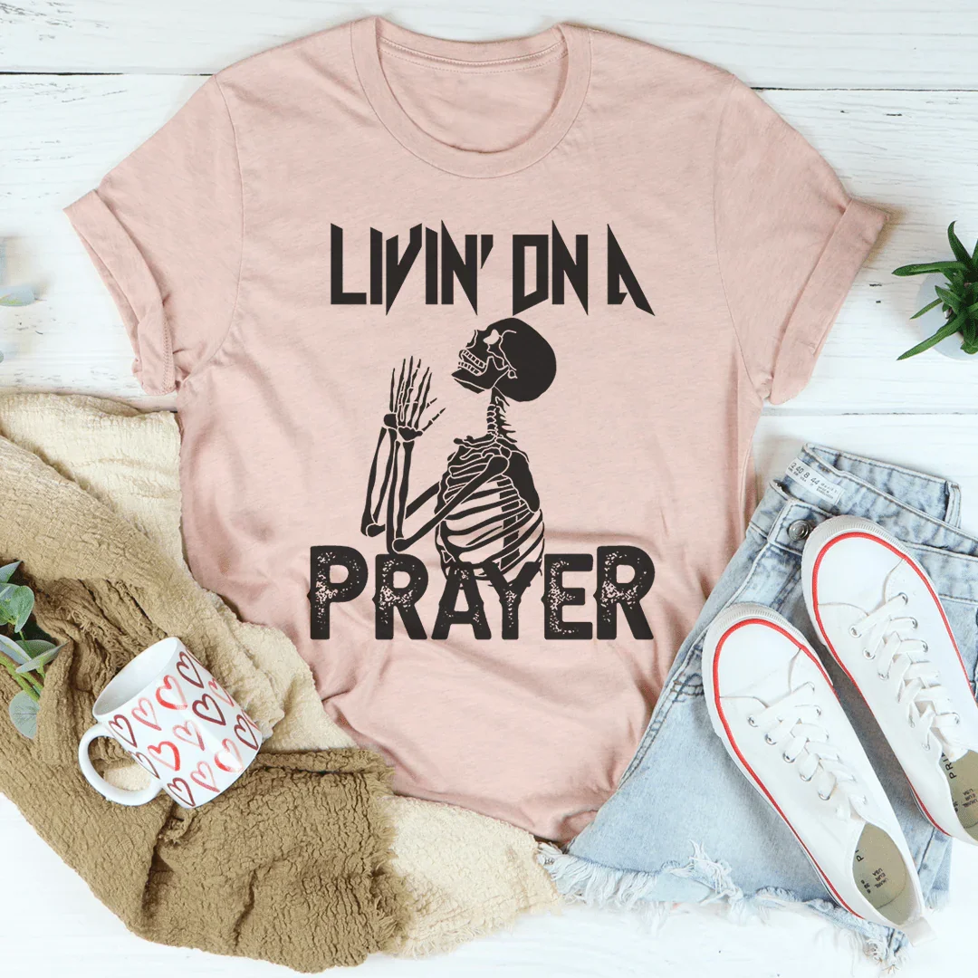 Camiseta de esqueleto "Viviendo en una oración"