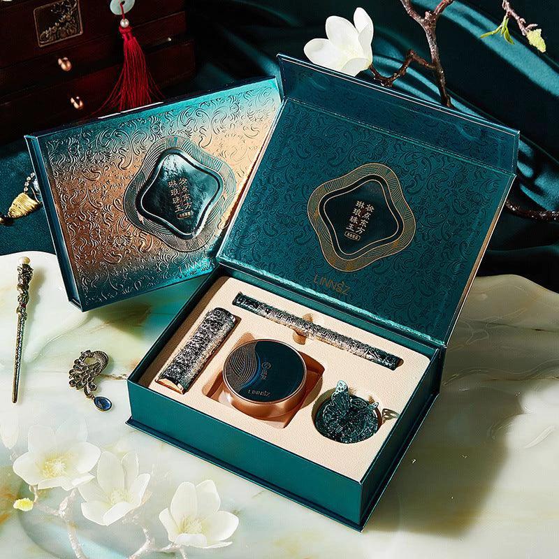 Oriental Beauty Co. Chinese-Inspired Makeup Set with Elegant Palette & Bold Colors